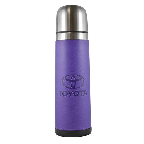 Insulated thermos with sleeve